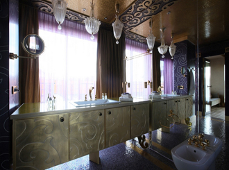 Фото фиолетовой ванной комнаты