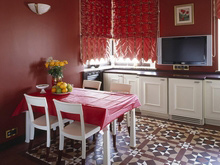 Квартира «», кухня . Фото № 14041, автор Дизайн-бюро Анны Куликовой и Павла Миронова 