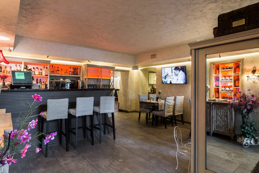 Ресторан «Ресторан грузинской кухни в центре города Санкт-Петербурга», ресторан, фото из проекта 